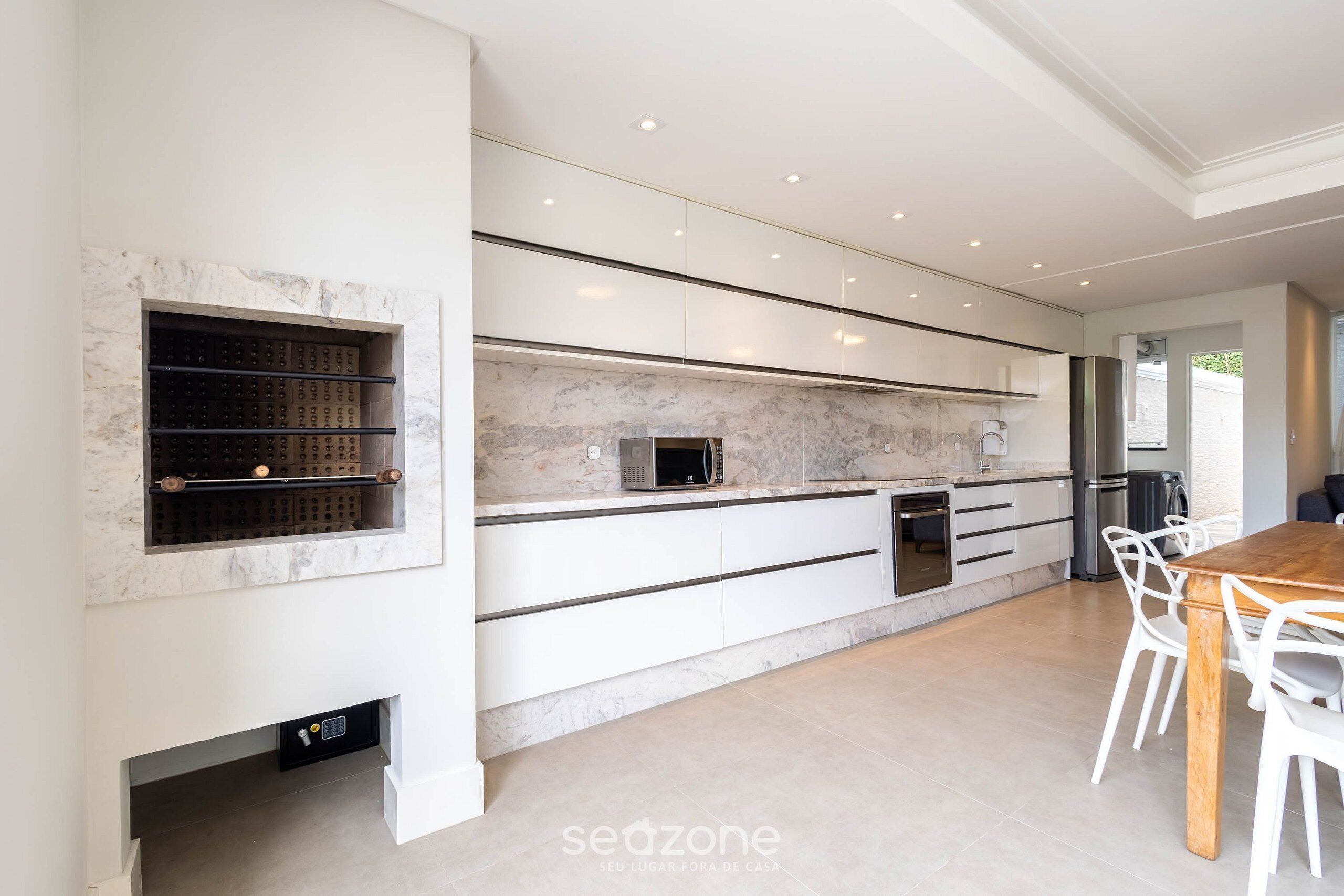 Basic Apartment | Private kitchen