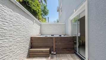 Lägenhet Basic | Terrass/Patio