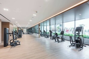 Fitness facility - Free housekeeping visits during your stay - StayShort - Sophisticated JVC Apartment Sleeps 4 with Balcony (JVC)