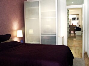 1 bedroom, iron/ironing board, WiFi, bed sheets - Lisbon - One Season (Lisboa)