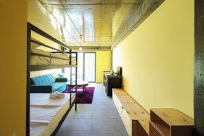 واي فاي وملاءات أسرّة