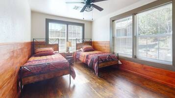 2 bedrooms, free WiFi