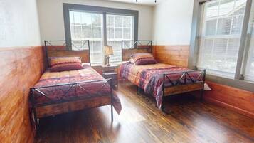 2 bedrooms, free WiFi