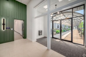Interior - Landing Furnished Apartments Central Cleveland (Cleveland)