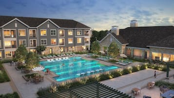 Outdoor pool, sun loungers