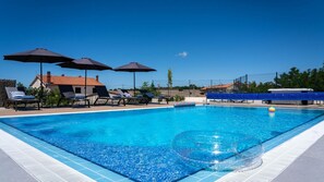 A heated pool - Villa Blue Moon by Villas Guide (Višnjan)
