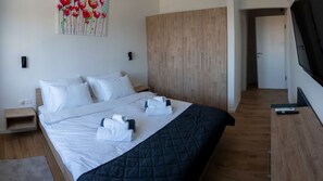 Iron/ironing board, free WiFi, bed sheets - Villa Blue Moon by Villas Guide (Višnjan)