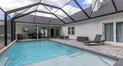 "Southern Charm"- *Heated Pool, Close To OWA, Sports Plex, Tanger, & Beach!