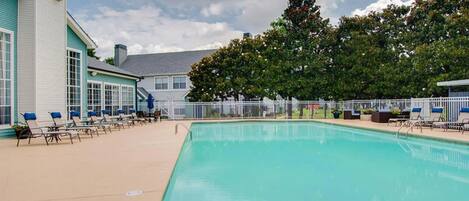 Seasonal outdoor pool