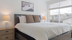 1 habitación, decoración personalizada y muebles diferentes 