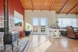 House, 3 Bedrooms | Interior - Peaceful Retreat With Panoramic Views 3 Bedroom Home (Salinas)