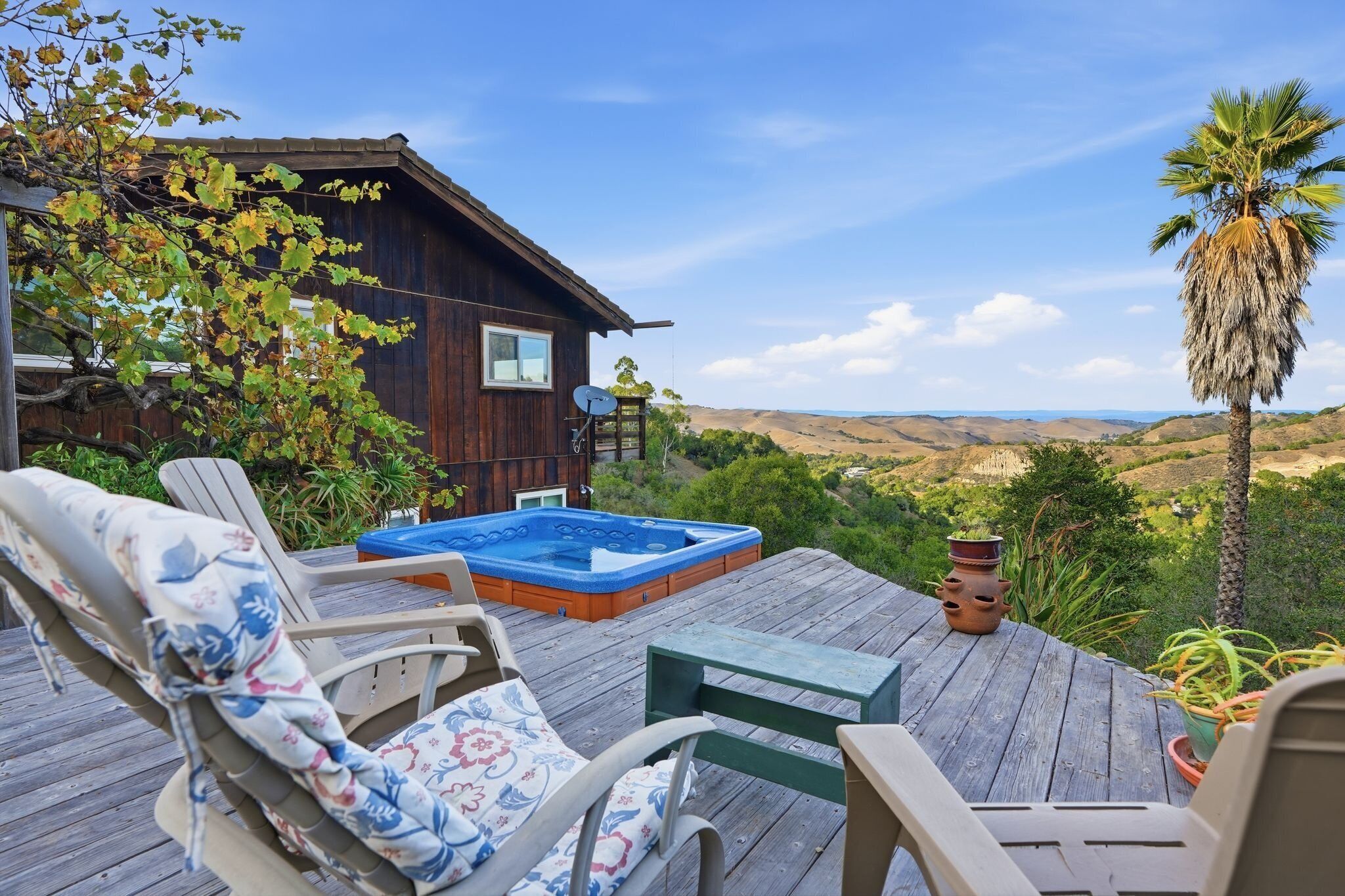 Casa, 3 habitaciones | Tina de hidromasaje al aire libre