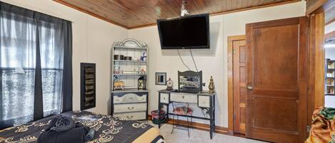 Talo, 2 makuuhuonetta | 2 makuuhuonetta, kannettavalle tietokoneelle sopiva työtila