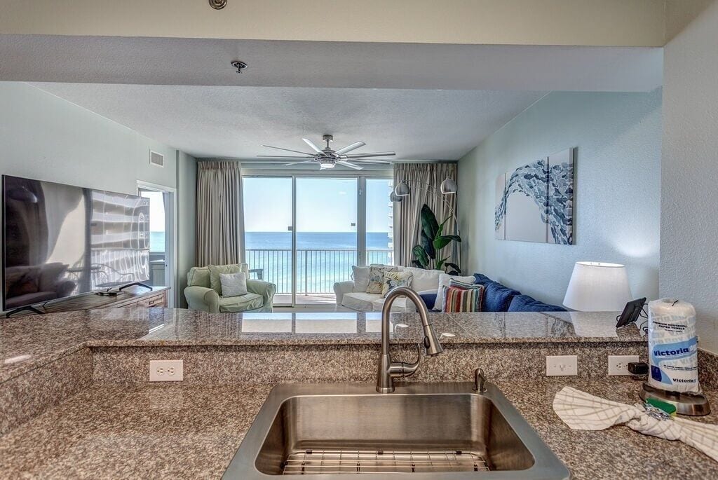 Condo, 2 Bedrooms | Interior