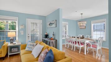 House, 3 Bedrooms | Living area | Smart TV, streaming services