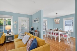 Casa, 3 quartos | Área de estar | Smart TV, serviços de streaming