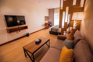 Deluxe Double Room | In-room safe, desk, laptop workspace, iron/ironing board - Suite park serviced apartment  (Jeddah)