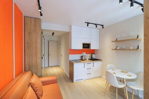 Interior - Cozy Modern Studio in New Gudauri F2 - by Wehost (Gudauri)