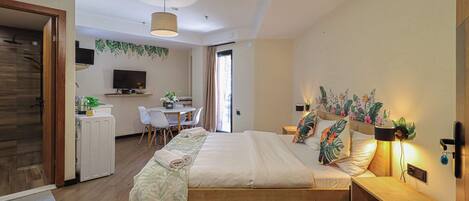 Ferros/tábuas de passar roupa, Wi-Fi, roupa de cama