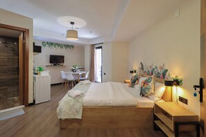Iron/ironing board, WiFi, bed sheets - Winter Escape Ski Studio in Marshall, Gudauri - by Wehost (Gudauri)