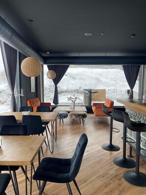 Dining - Marshall Gudauri Cozy Studio - By Wehost (Gudauri)