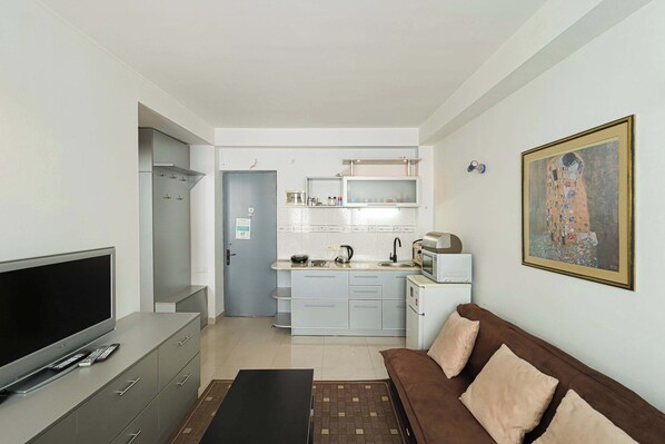 Living area - Gudauri Mountain View 1BR Apartment - By Wehost (Gudauri)