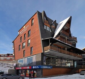 Exterior - Gudauri Cozy Studio - Adventure Ready - By Wehost (Gudauri)