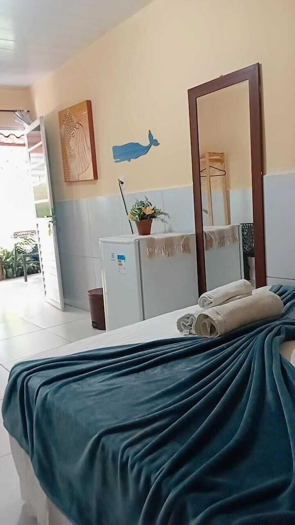 ميني بار وواي فاي مجانًا