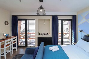 Iron/ironing board - Marshall Gudauri Stylish Studio -By Wehost (Gudauri)