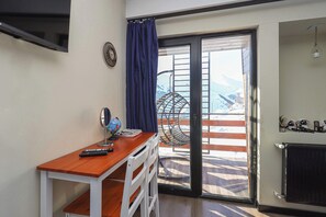 Interior - Marshall Gudauri Stylish Studio -By Wehost (Gudauri)