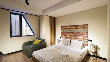 Tabla de planchar con plancha y wifi