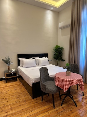 Deluxe Double Room, City View | In-room safe, free WiFi