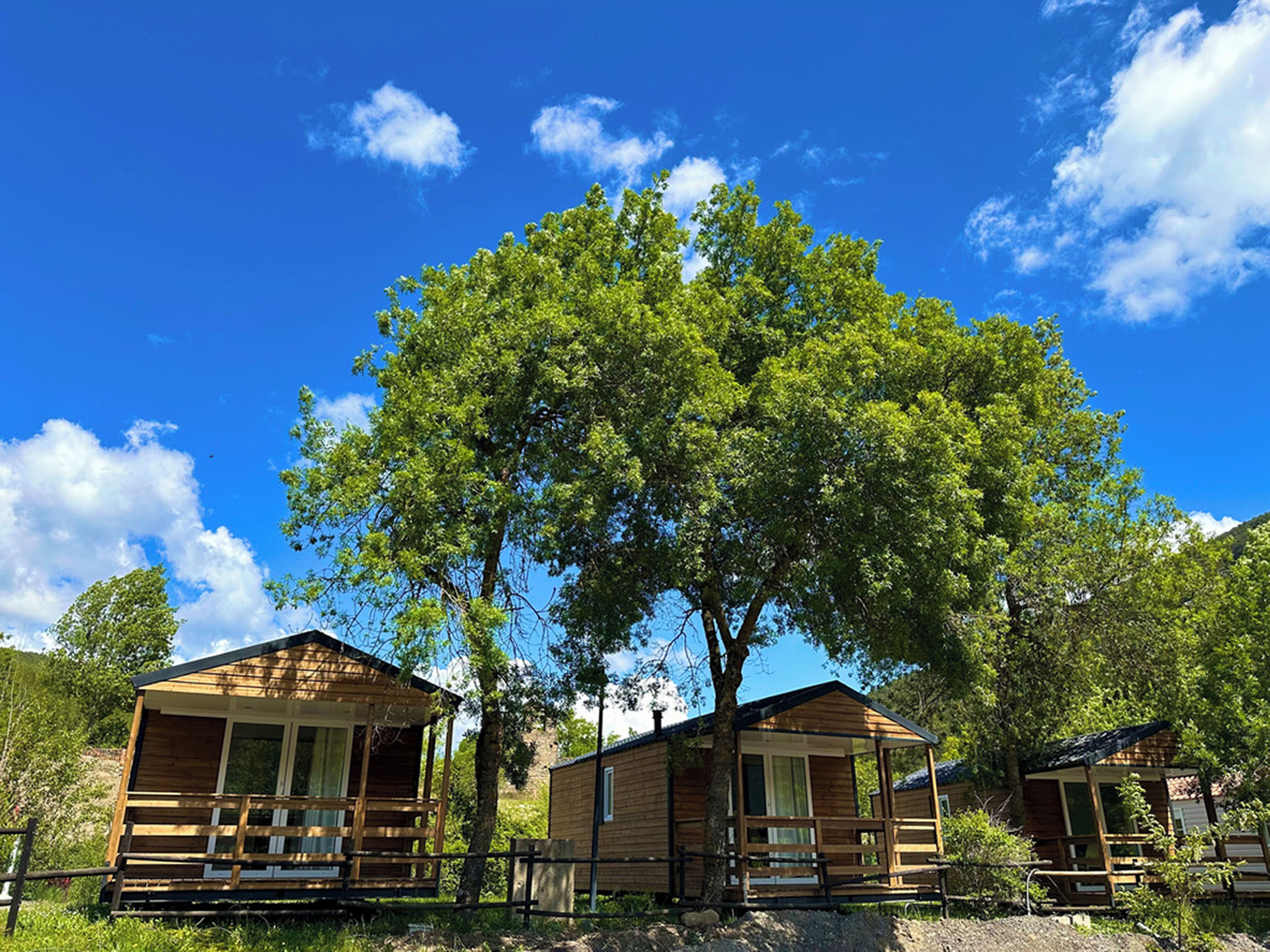 Mặt tiền nơi lưu trú