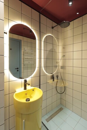 Shower, hair dryer, towels - Super Stylish Apartment In New Gudauri -By Wehost (Gudauri)