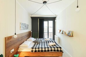 Bügeleisen/Bügelbrett, WLAN, Bettwäsche