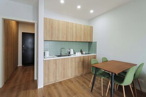 Dining - Cozy & Family-friendly Apt. in Gudauri - by Wehost (Gudauri)