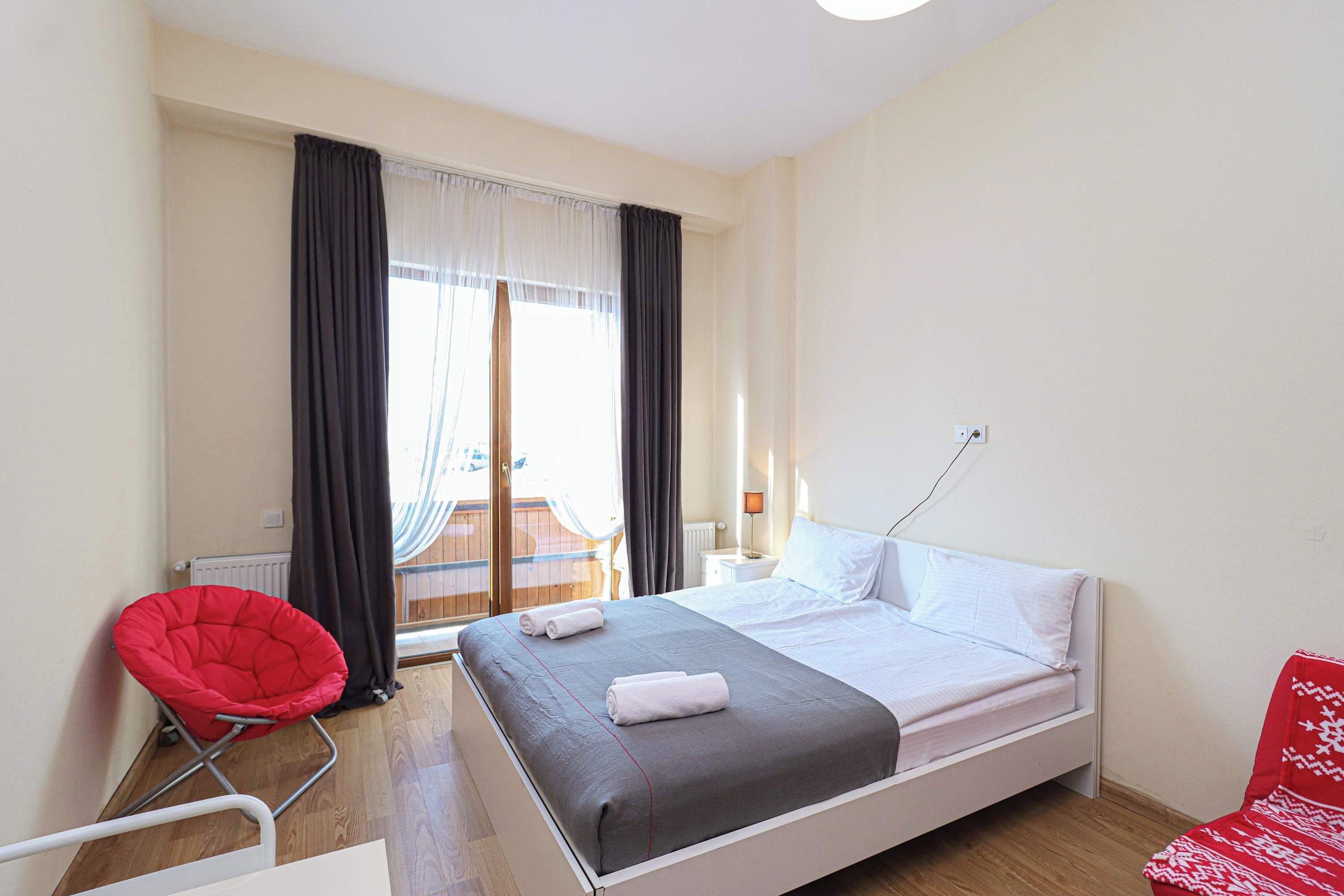 Fer et planche à repasser, Wi-Fi, draps fournis