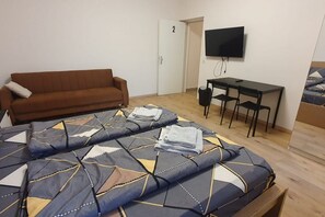 Smart TV - Relaxing 2-Bed Apartment for Extended Visits (Vienna)