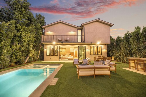 Kraft Villa - Luxury Living Redefined w/ Pool