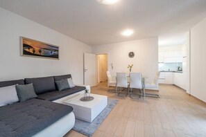 Living area - Star house 2 (Novalja Ličko-senjska županija)