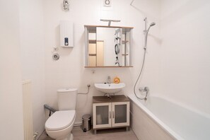 Hair dryer - Modern studio Koblenz - with kitchen & WLAN (Koblenz)