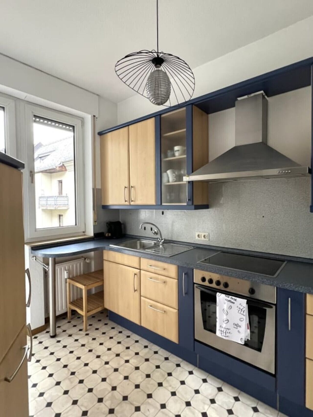 Kühlschrank, Ofen, Herdplatte, Geschirrspüler