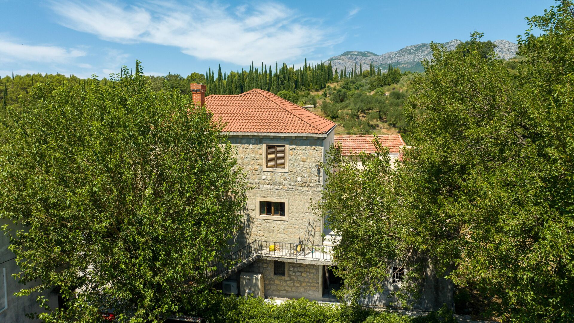 Exterior