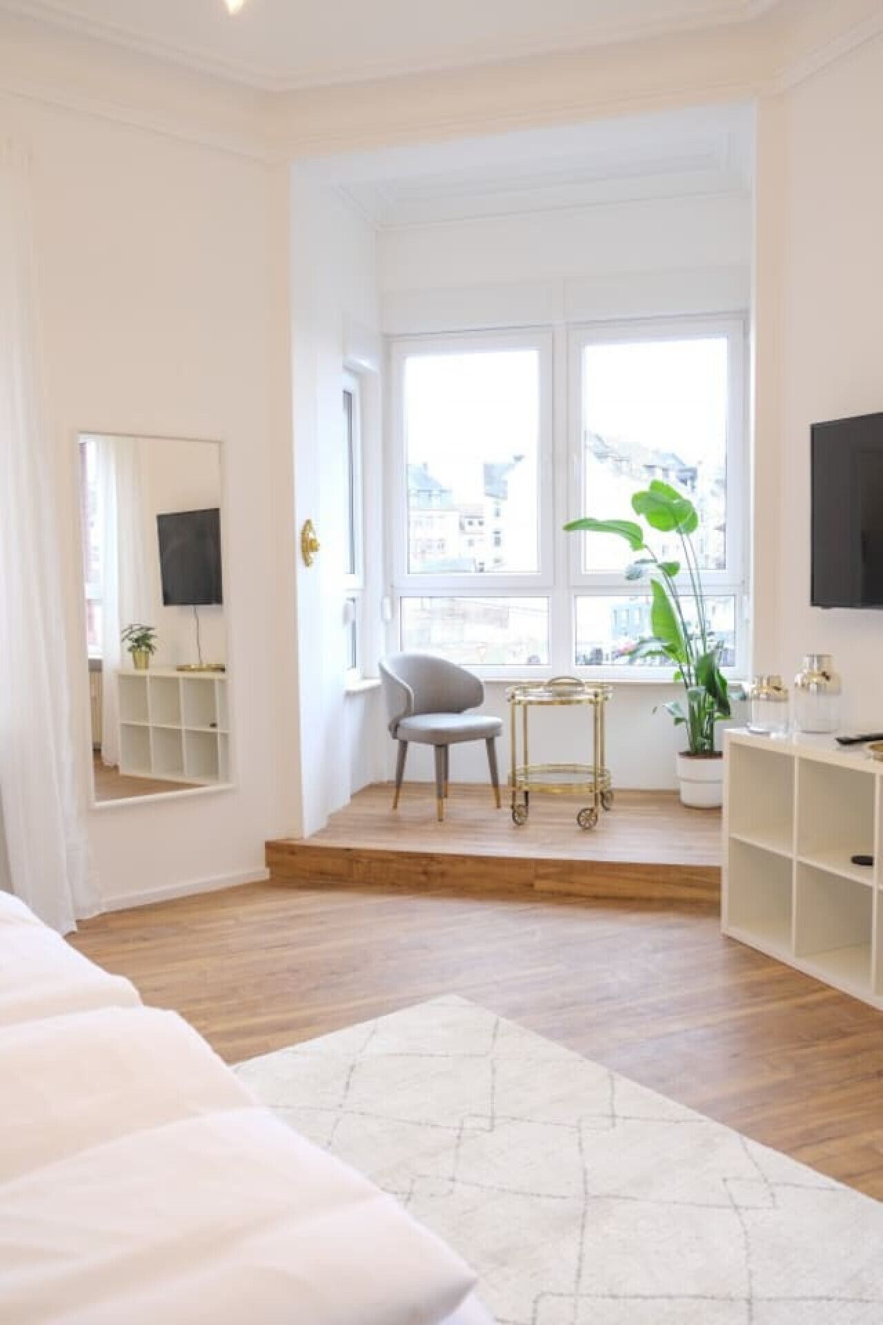 Skrivebord, strygejern/strygebræt, Wi-Fi, sengetøj