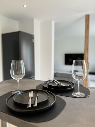 Stylish apartment in Limburg | Jacuzzi & balcony