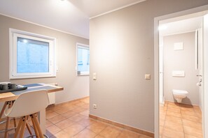 Bathroom - Vacation apartment near train station and city center (Andernach)
