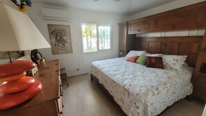 Comfort Villa, Partial Sea View | In-room safe, blackout drapes, iron/ironing board, free WiFi