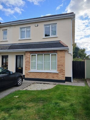 Shared Dormitory, 1 Bedroom, Smoking | Exterior