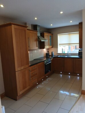 Dormitorio compartido, 1 habitación, para fumadores | Interior