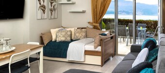 Placebo Apartment in Greece